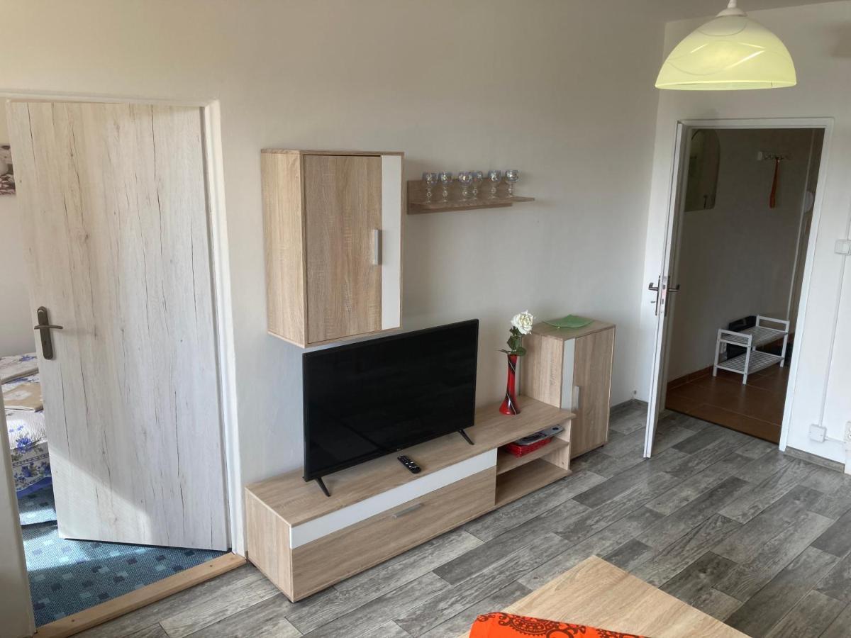 Apartman Ve Velkych Losinach Velke Losiny Luaran gambar