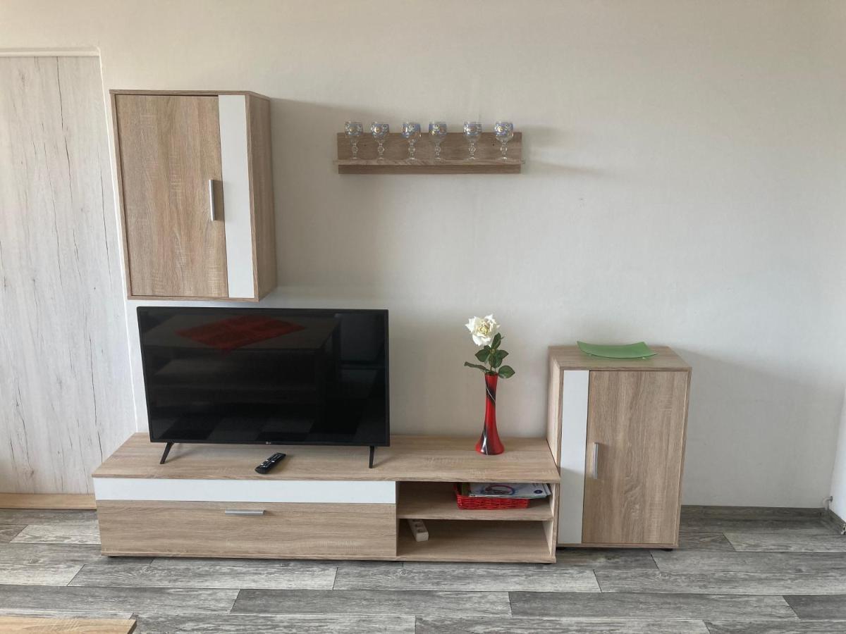 Apartman Ve Velkych Losinach Velke Losiny Luaran gambar